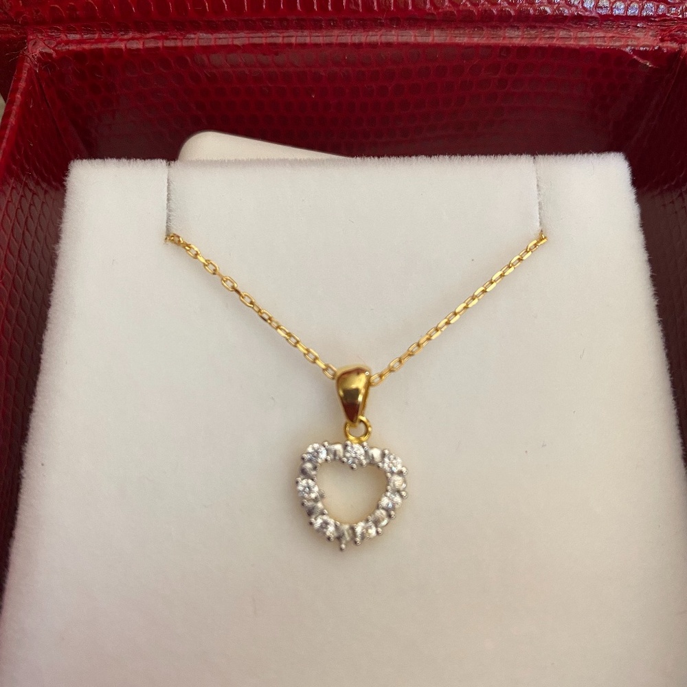 NWT sterling silver heart necklace